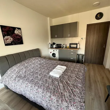 Modern Beachside Gem Larnaca